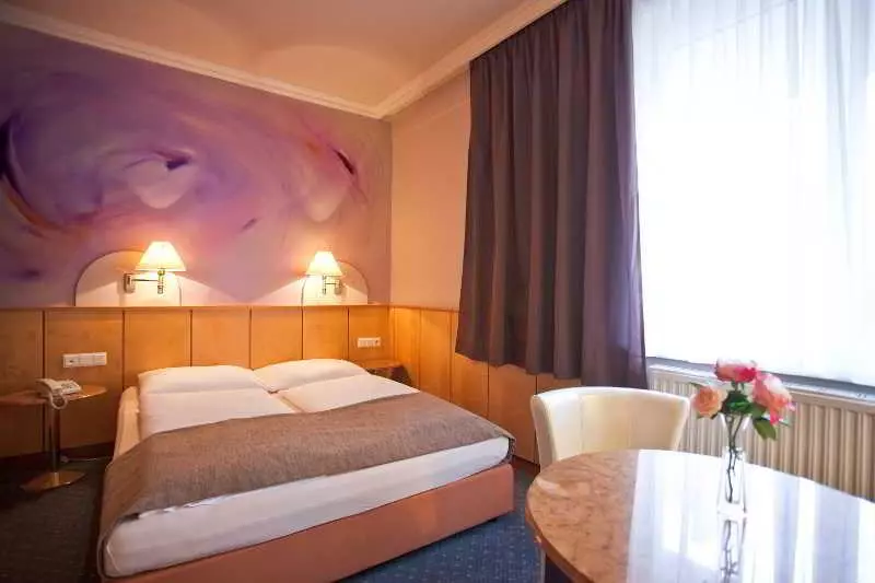 آپارتمان 1 خوابه با بالکن, Apartamentos Río Piedras