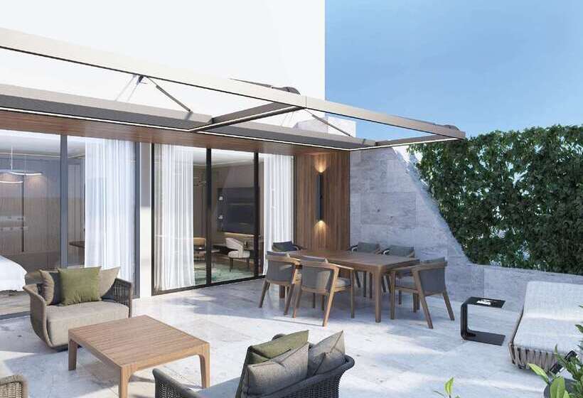 غرفة قياسية سرير كينج, Aka Brickell