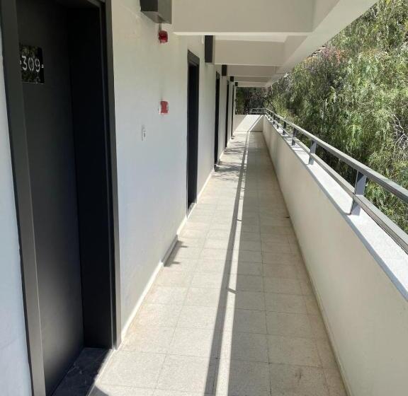 Номер Deluxe Вид на Море, Carina Entertainment