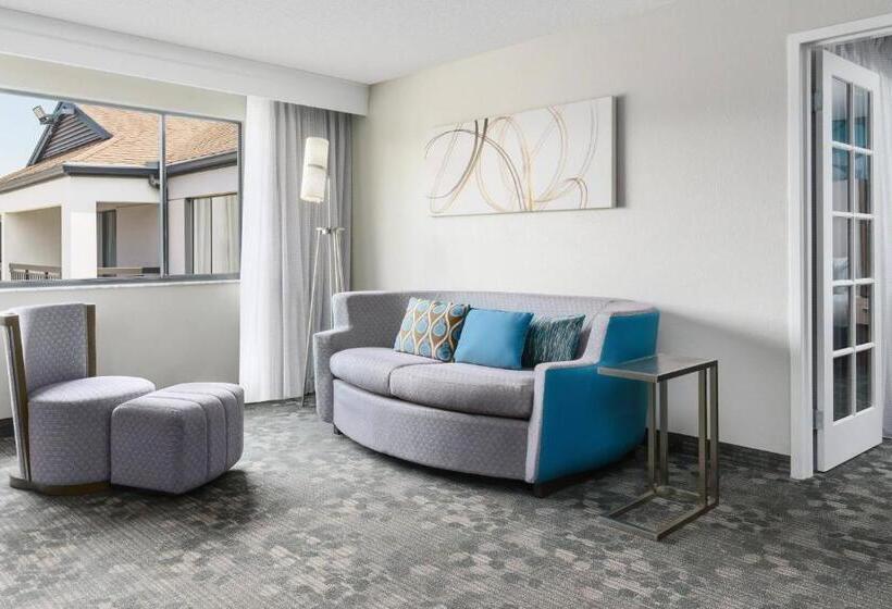 جناح سرير كينج, Courtyard By Marriott Orlando Lake Buena Vista At Vista Centre
