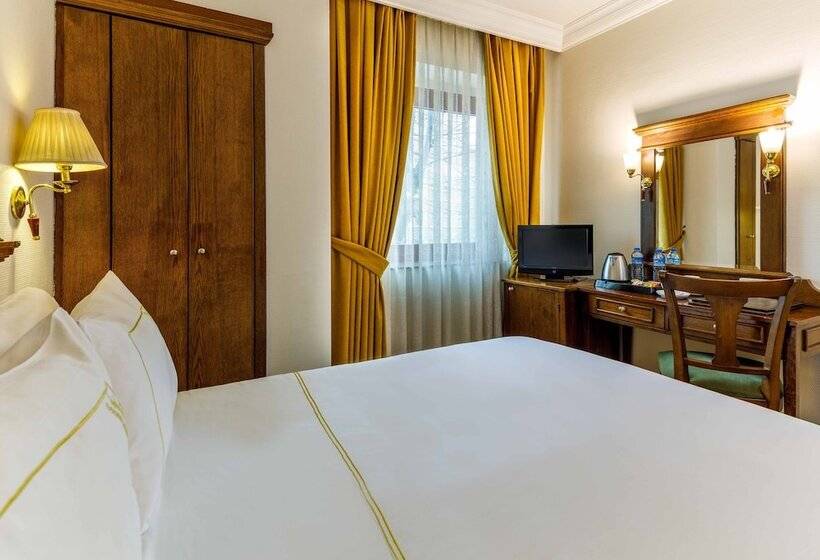 اتاق استاندارد, Golden Crown