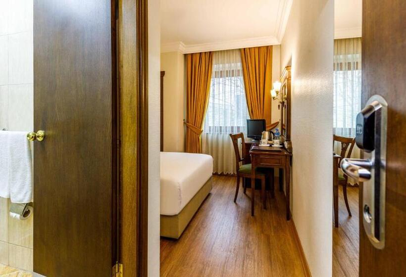 اتاق استاندارد, Golden Crown