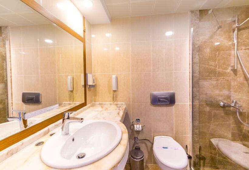 带花园景观和一个卧室的别墅, Grand Yazıcı Club Marmaris Palace