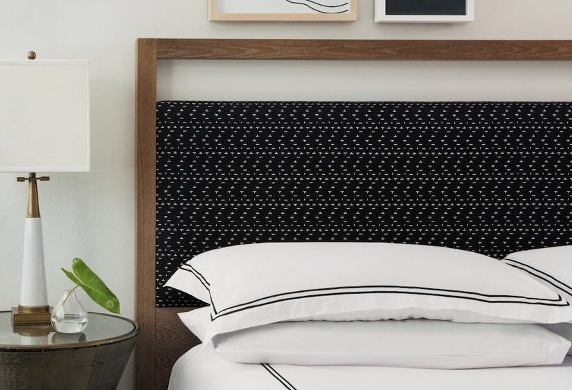 套房, Kimpton Surfcomber Hotel, An Ihg