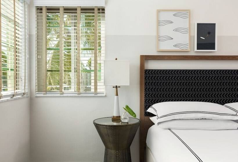 套房, Kimpton Surfcomber Hotel, An Ihg