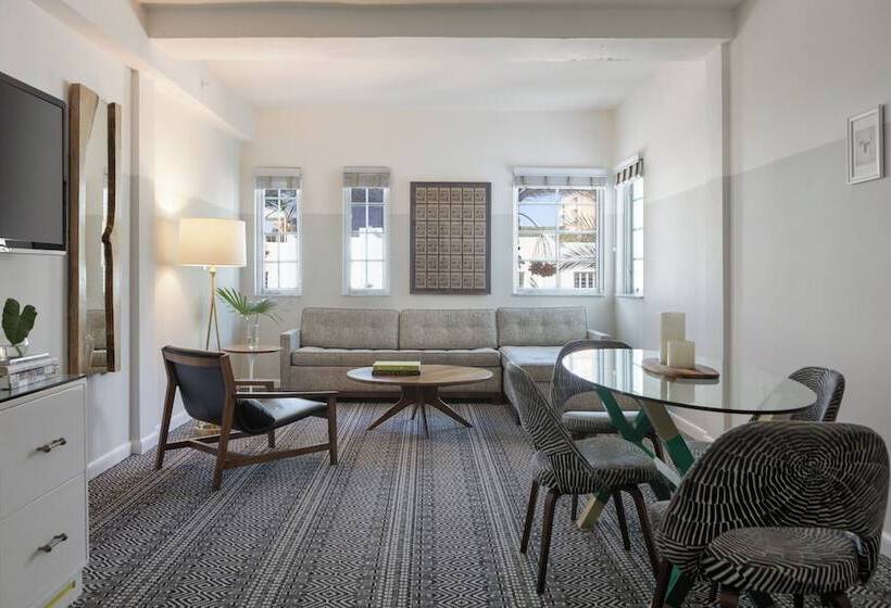 סוויטה, Kimpton Surfcomber Hotel, An Ihg