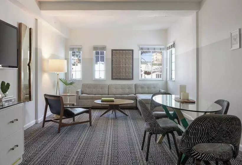 سوییت, Kimpton Surfcomber Hotel, An Ihg
