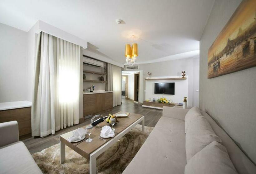 Люкс с гидромассажем, Limak Arcadia Sport Resort Belek