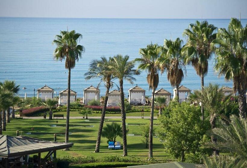 Номер Deluxe, Limak Arcadia Sport Resort Belek