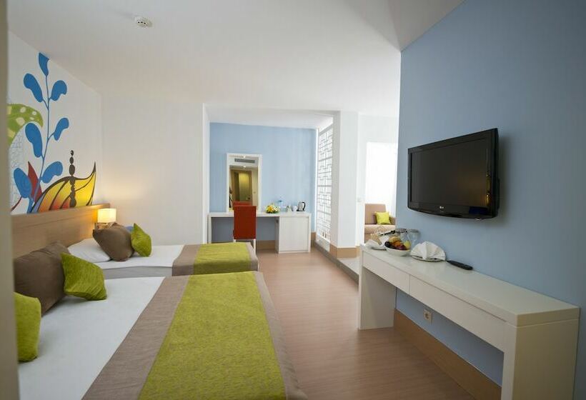 Трехместный Номер Deluxe, Limak Arcadia Sport Resort Belek