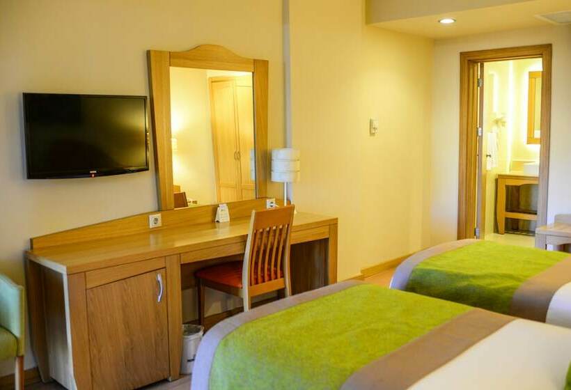 Номер Economy, Limak Arcadia Sport Resort Belek