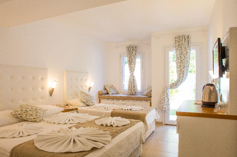 Номер Стандарт Трехместный, Monta Verde Hotel & Villas