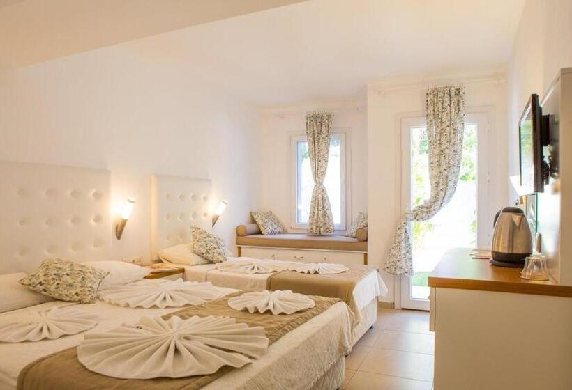 اتاق استاندارد سه نفره, Monta Verde Hotel & Villas