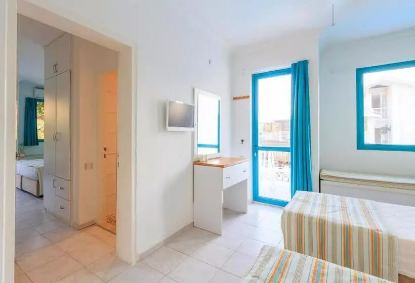 Perhehuone, Monta Verde Hotel & Villas