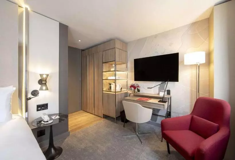 Superior-huone, NH Collection New York Madison Avenue