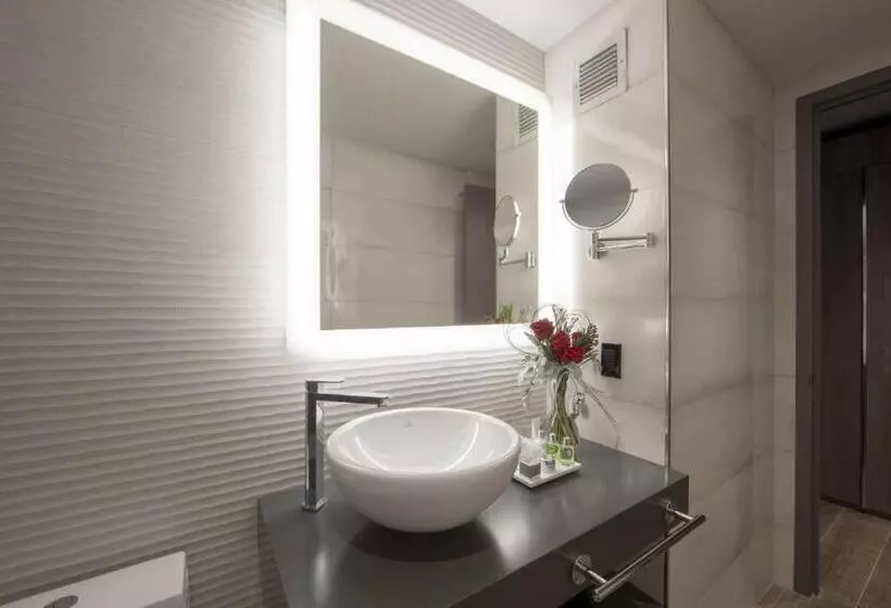 Superior-huone King-vuode, NH Collection New York Madison Avenue