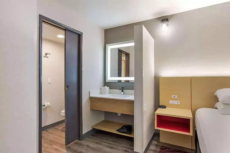 スタンダードルーム, Sleep Inn & Suites