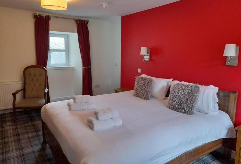 高级大房间, The Rowan Tree Country