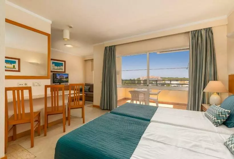 سوییت جونیور, Interpass Vau Hotel Apartamentos