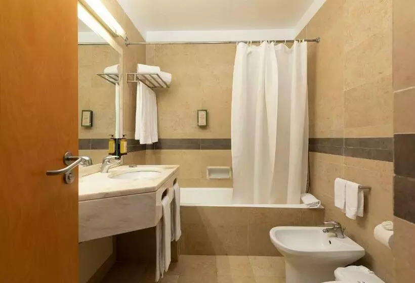 سوئیت سینیور, Interpass Vau Hotel Apartamentos