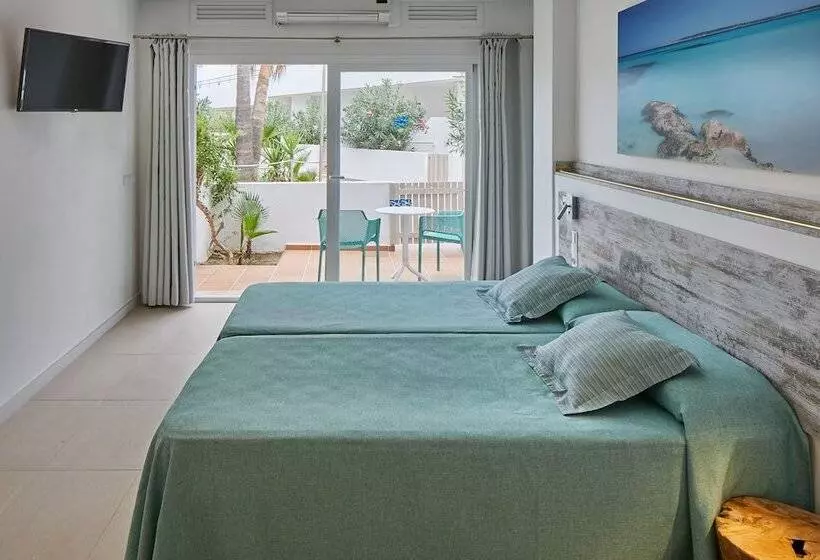 استودیوی استاندارد, Playa Bella Apartments