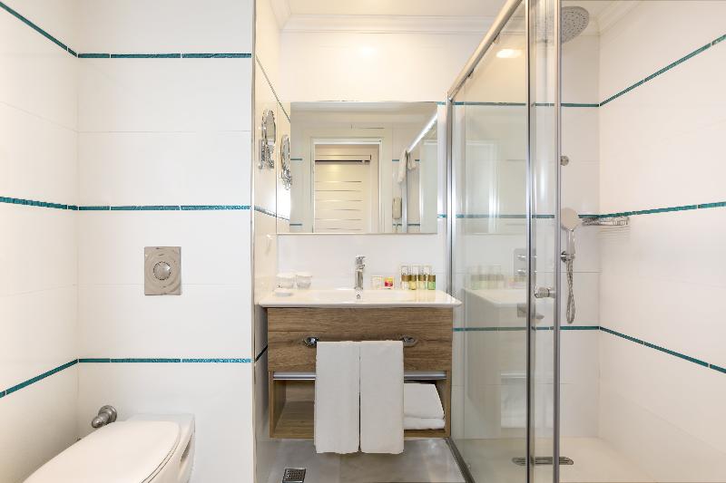 Номер Стандарт, Orange County Kemer