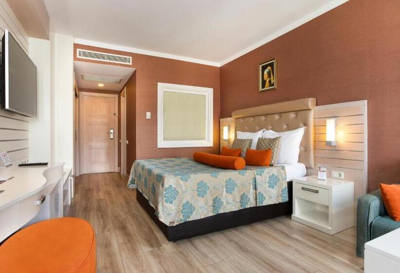 Номер Стандарт Боковой Вид на Море, Orange County Kemer
