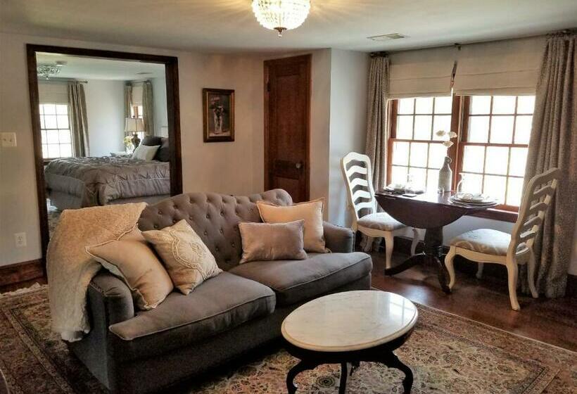 디럭스 스위트 킹 침대, Airwell Bed And Breakfast