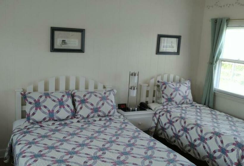 غرفة قياسية, Midway Lodging