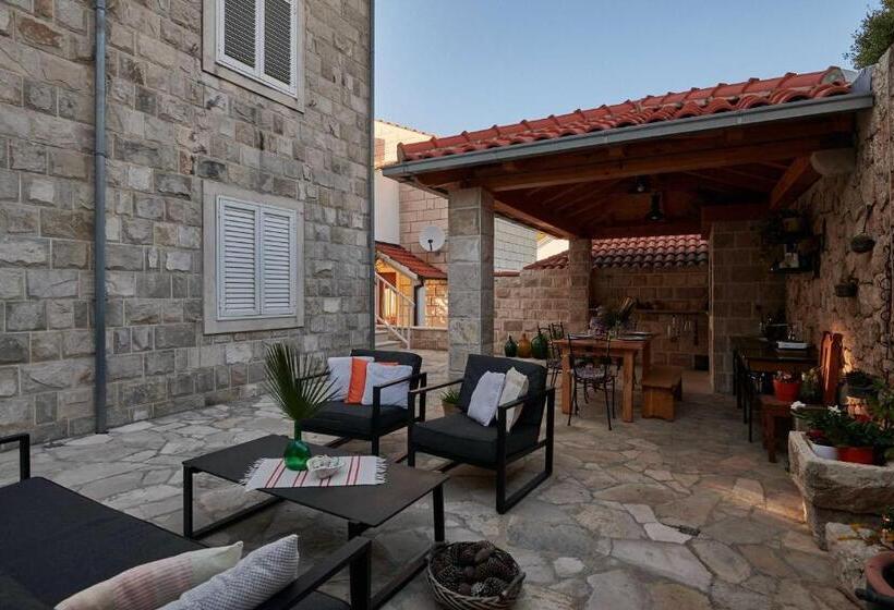 חדר סטנדרט נוף להרים, Apartments Micika