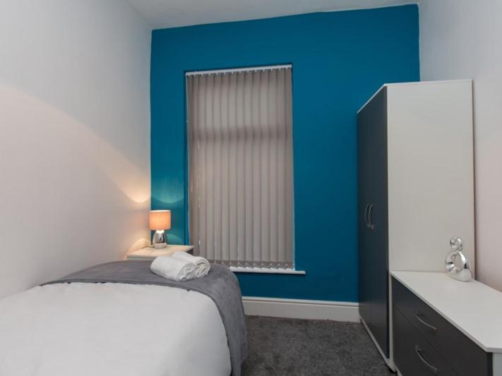 バスルーム共有のシングルスタンダード, Townhouse @ 166 Ruskin Road Crewe