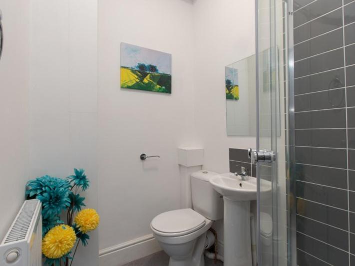 スタンダードルーム, Townhouse @ 166 Ruskin Road Crewe