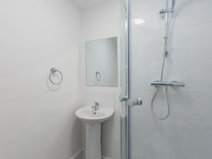 スタンダードルーム, Townhouse @ 166 Ruskin Road Crewe