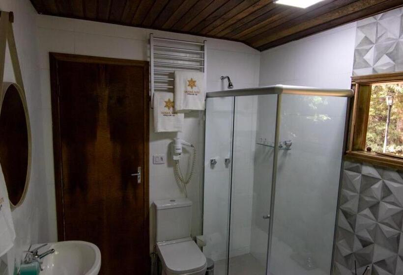 标准间带漩涡浴缸, Residencial Das Araucárias