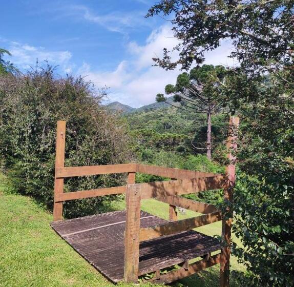 家庭山景房, Residencial Das Araucárias