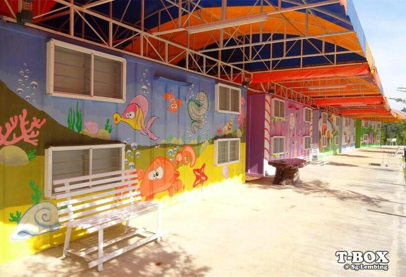 חדר משפחתי, T-box Sungai Lembing