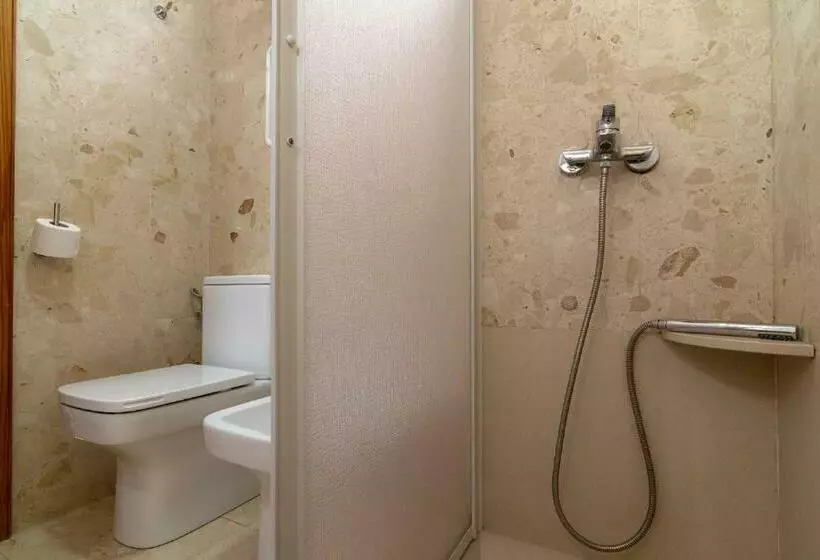 آپارتمان 1 خوابه, Apartamentos Montemayor