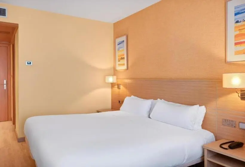 اتاق استاندارد, B&B HOTEL Tarragona Valls
