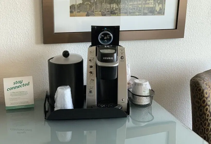 اتاق استاندارد, Holiday Inn Hotel Port Of Miami Downtown, An Ihg