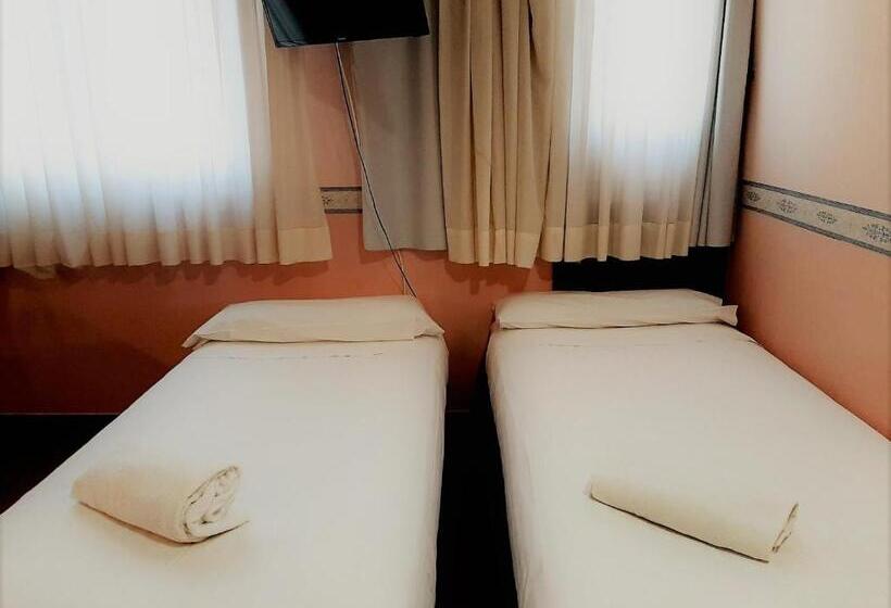 غرفة عائلية, Hosteria Sara By Gaiarooms