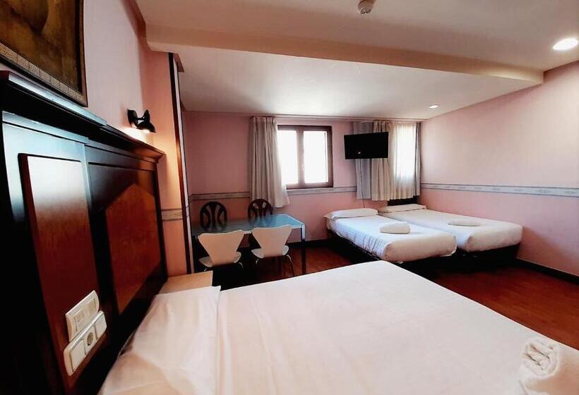 غرفة عائلية, Hosteria Sara By Gaiarooms