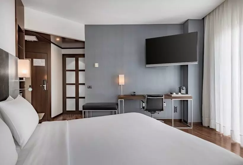 Standard Room Double Bed City View, Ac Hotel Burgos By Marriott