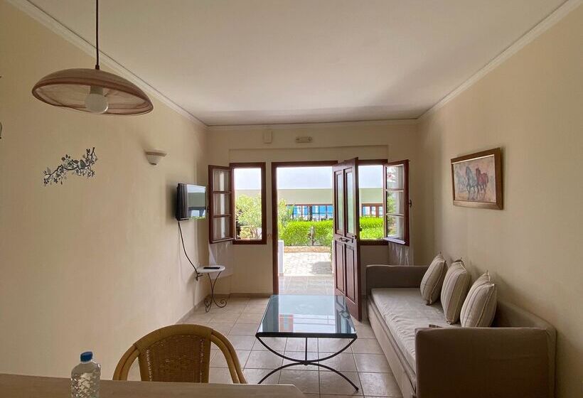 סוויטה נוף לגינה, Amazones Village Suites