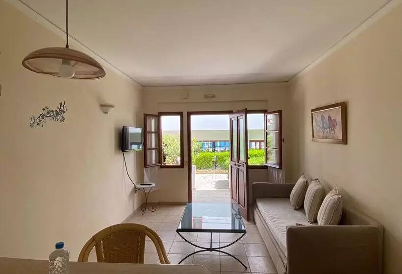 庭の見えるジュニアスイート, Amazones Village Suites