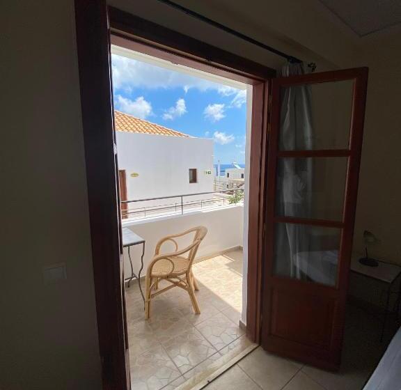 סוויטה צדדית נוף לים, Amazones Village Suites