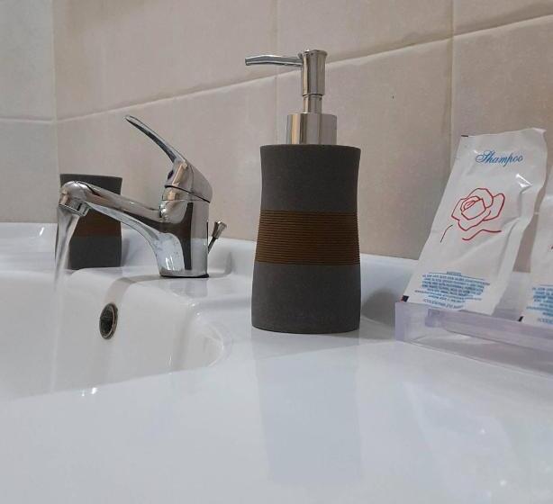 סוויטה, Amazones Village Suites