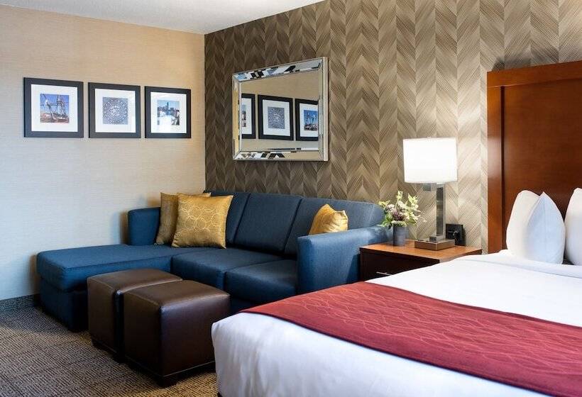 סוויטה, Comfort Inn & Suites Logan International Airport