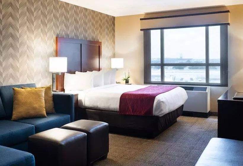 身障者適用スイートルーム, Comfort Inn & Suites Logan International Airport