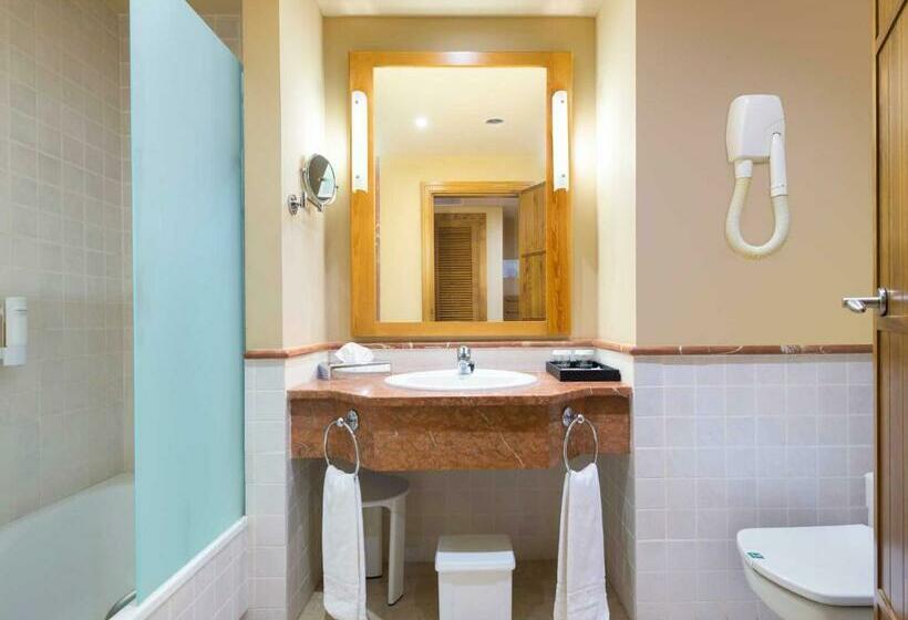 Семейный Номер, Fuerte El Rompido