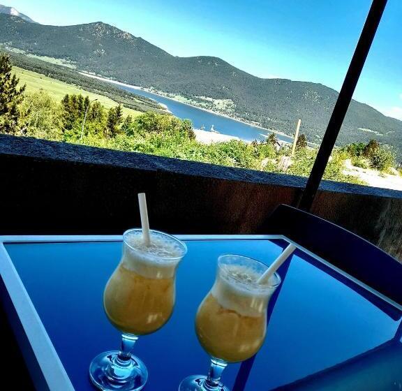 غرفة قياسية رباعية, Hôtel Bel Angle